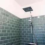Moderne Neue Zum Wohlfuehlen Im Boardinghouse Bed & Butter דירה