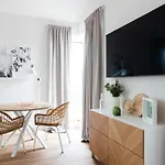 דירה Moderne Neue Zum Wohlfuehlen Im Boardinghouse Bed & Butter *