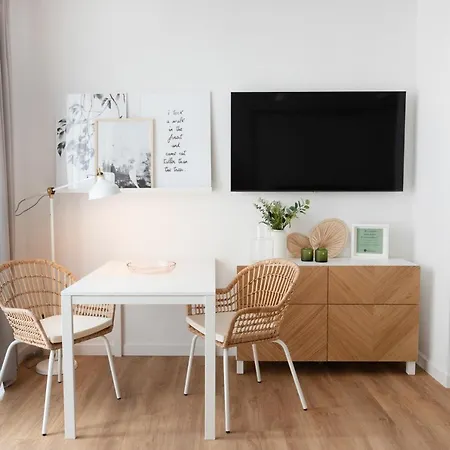 Moderne Neue Zum Wohlfuehlen Im Boardinghouse Bed & Butter Apartment Hasbergen