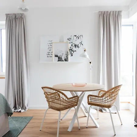 Moderne Neue Zum Wohlfuehlen Im Boardinghouse Bed & Butter דירה *
